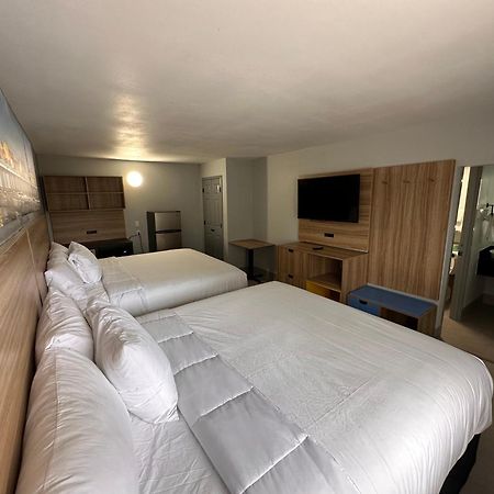 Scottish Inns & Suites Texas City Esterno foto